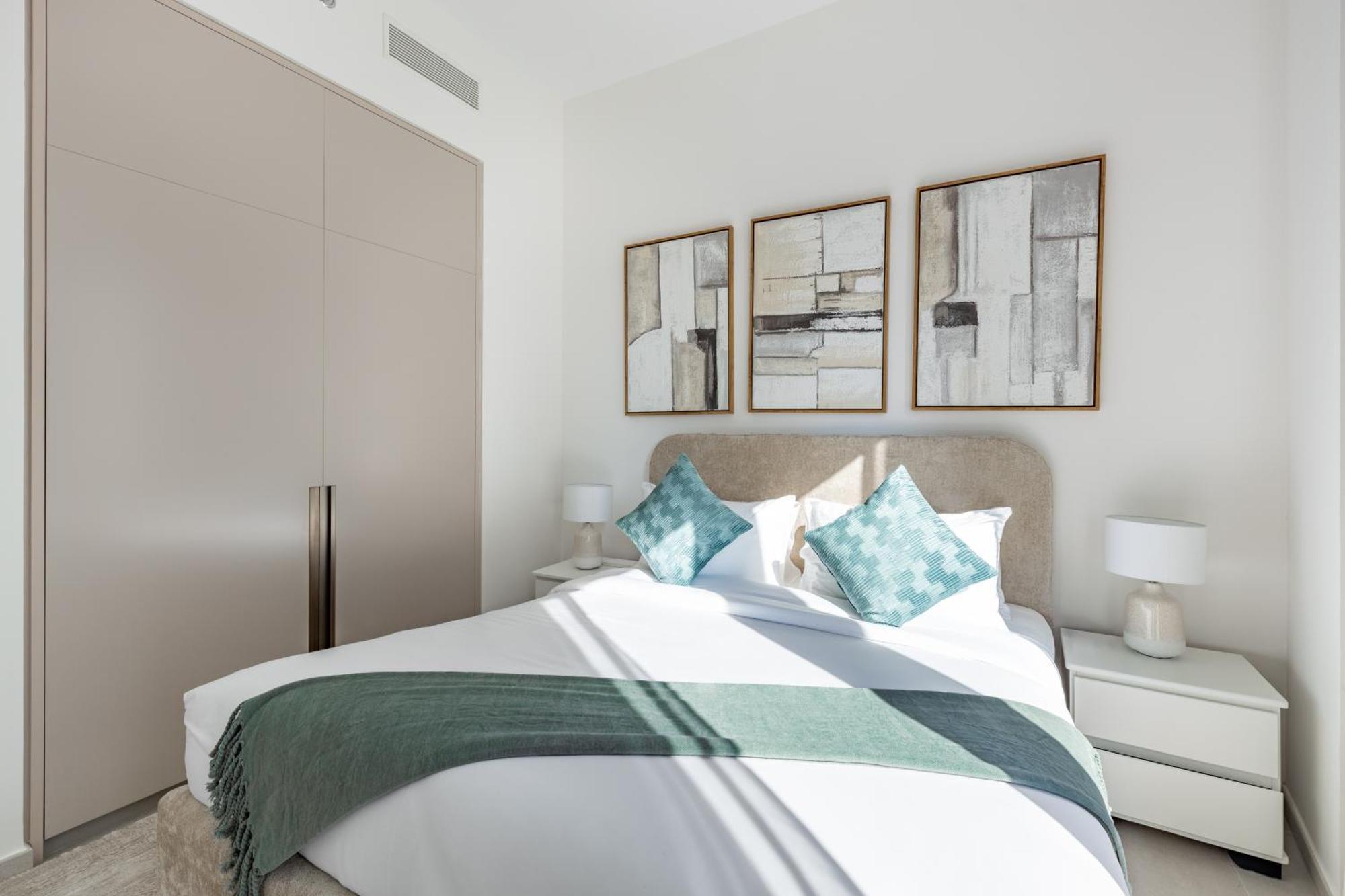 Apartment Grande Tranquil 2br Next To Opera By Bms