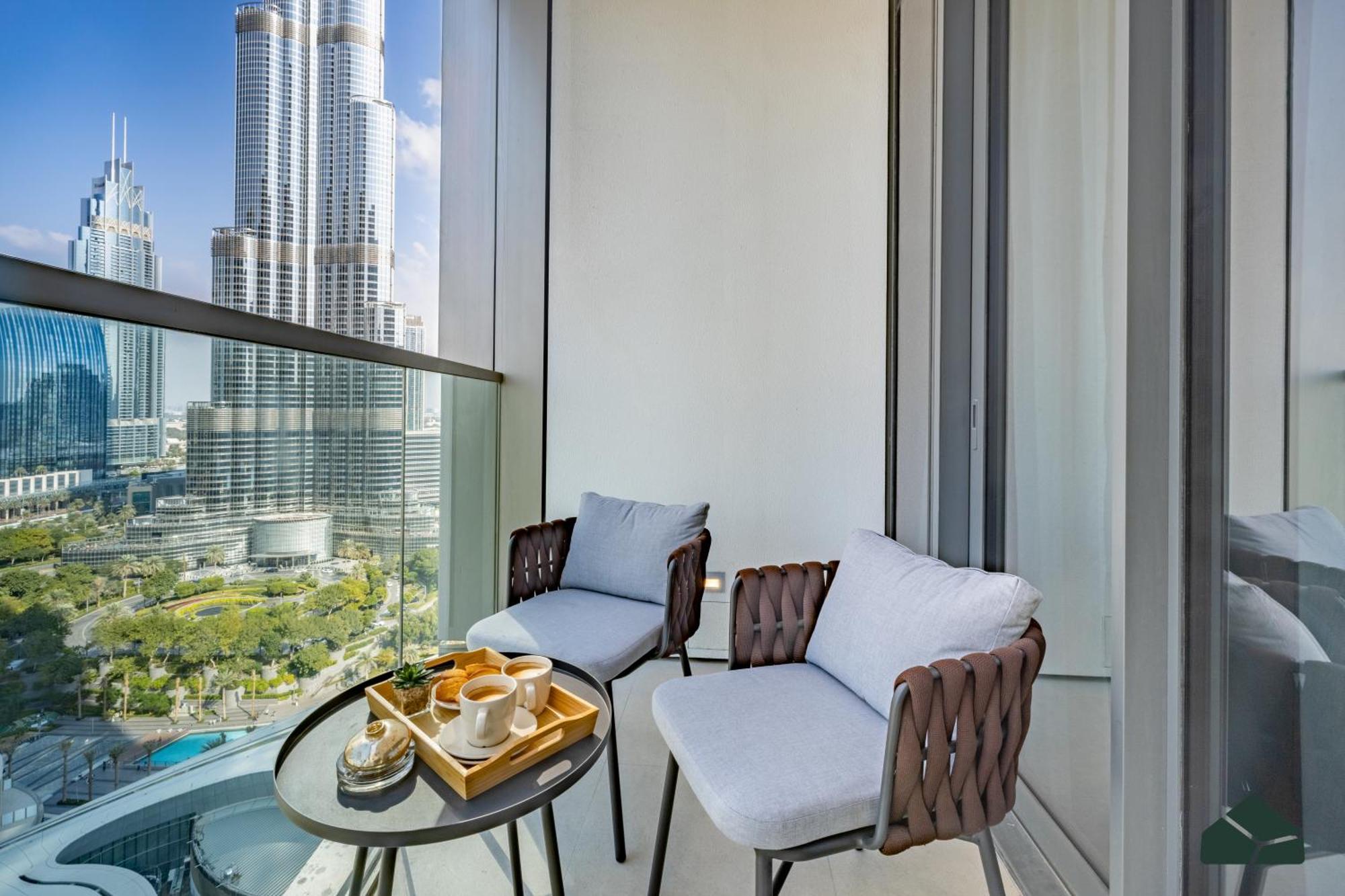 Grande Tranquil 2br Next To Opera By Bms * Dubai