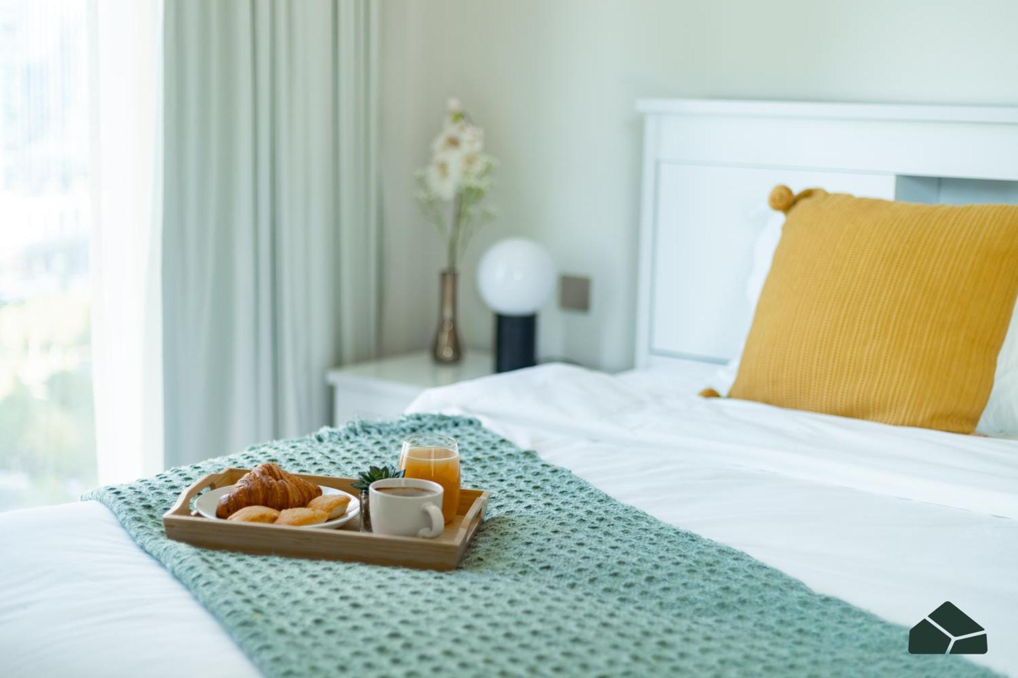 Grande Tranquil 2br Next To Opera By Bms Dubai
