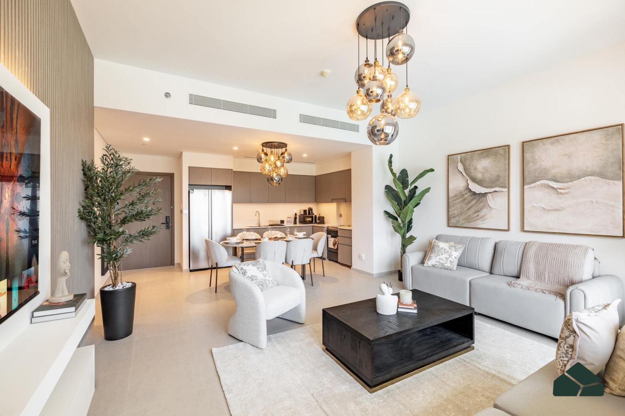 Apartment Grande Tranquil 2br Next To Opera By Bms