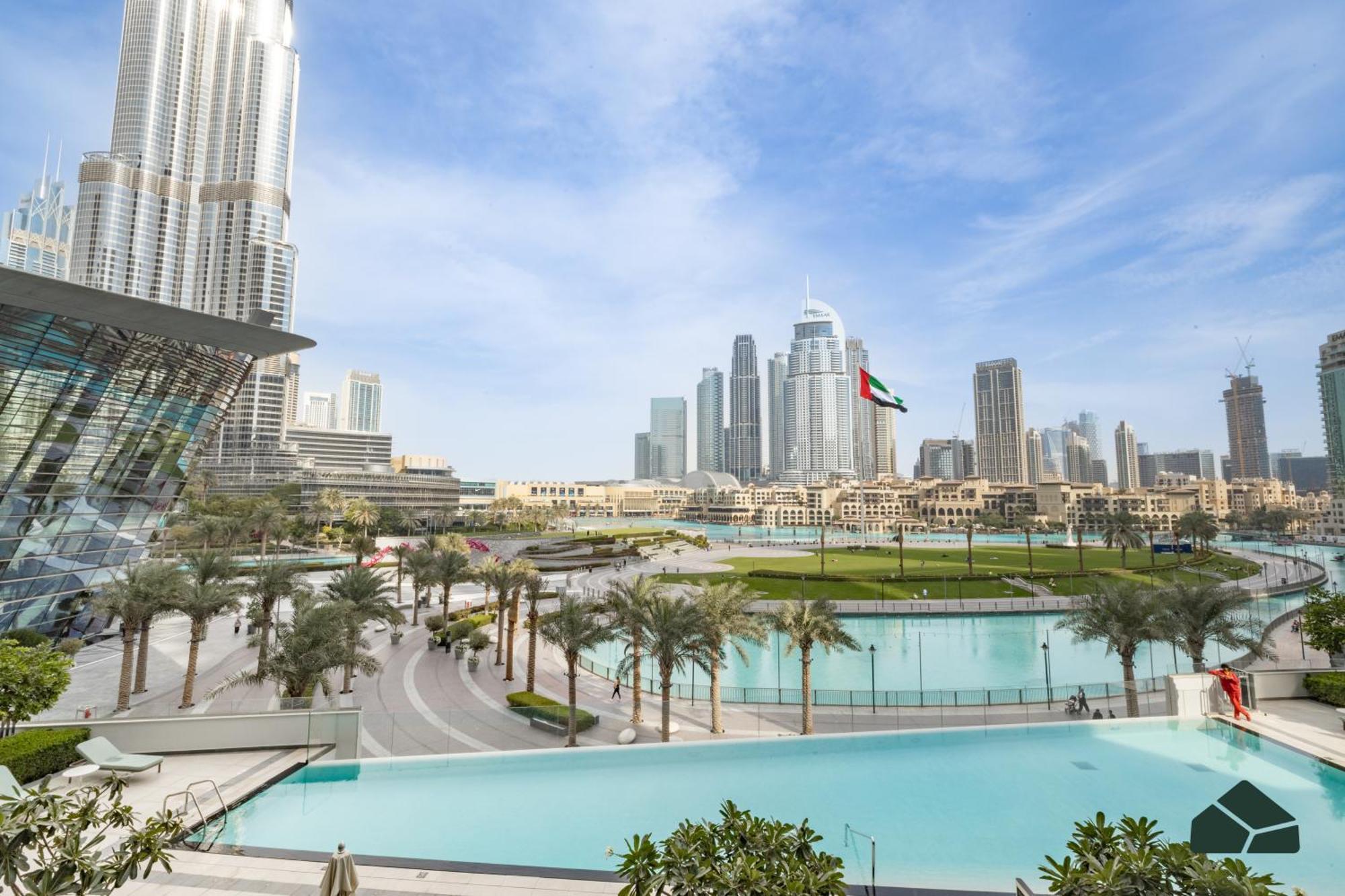 Grande Tranquil 2br Next To Opera By Bms Apartment